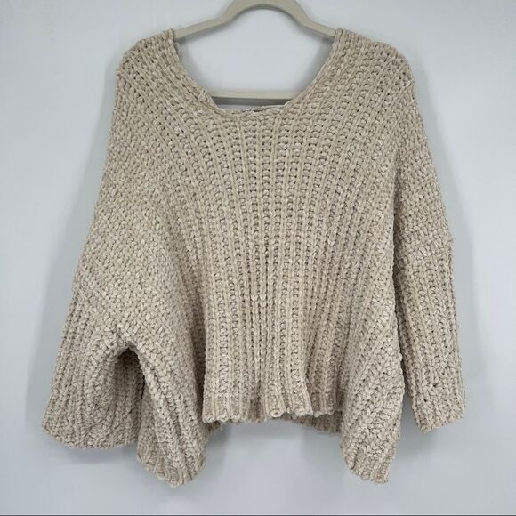 POL Soft Shaggy Grunge Chunky Chenille Oversized V-neck Popover In Beige - Picture 8 of 11